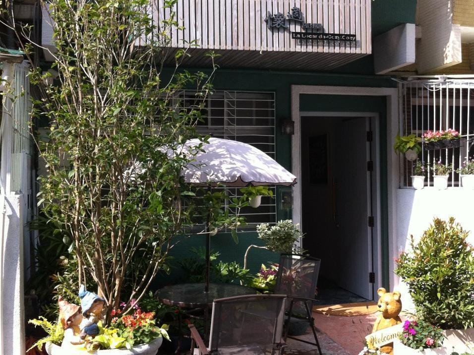 Cozy Cozy Hostel Tainan Eksteriør billede