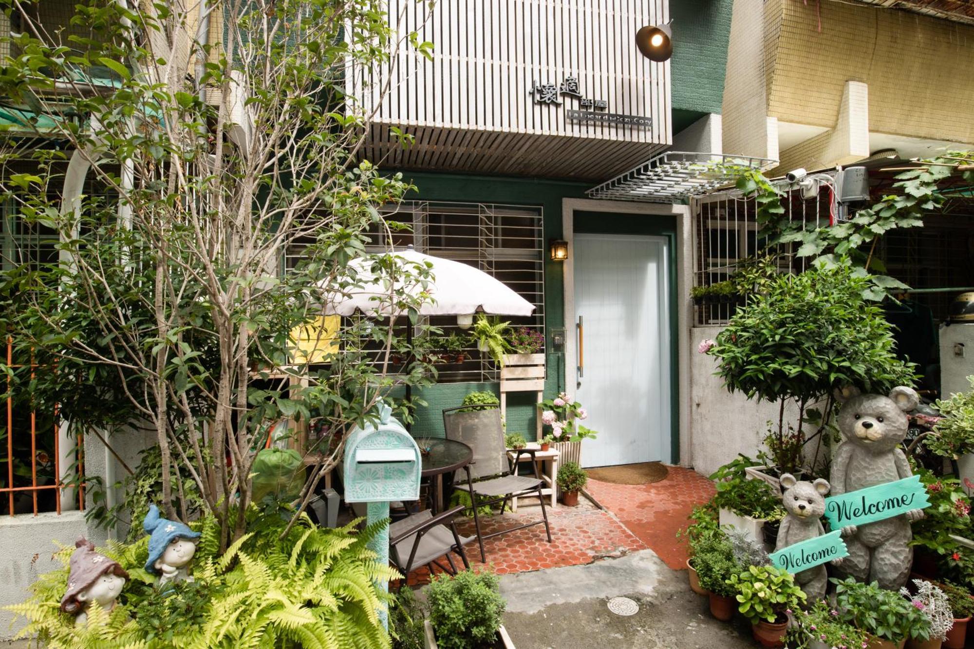 Cozy Cozy Hostel Tainan Eksteriør billede